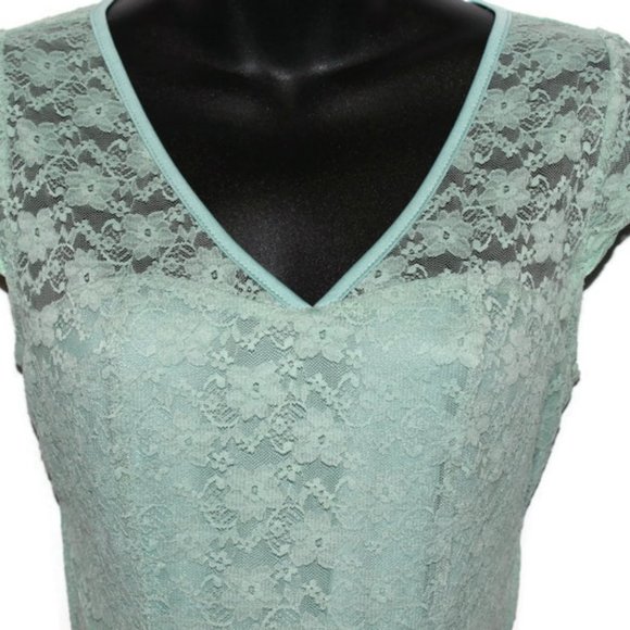 Lacey V Neck One Piece Mint Bodysuit Size L - Picture 2 of 7